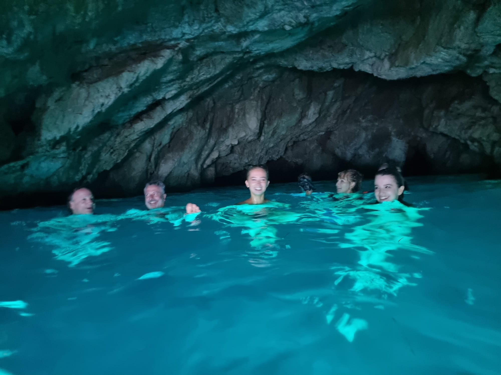 Private Escape – €40 OFF Your Own Blue Cave Boat