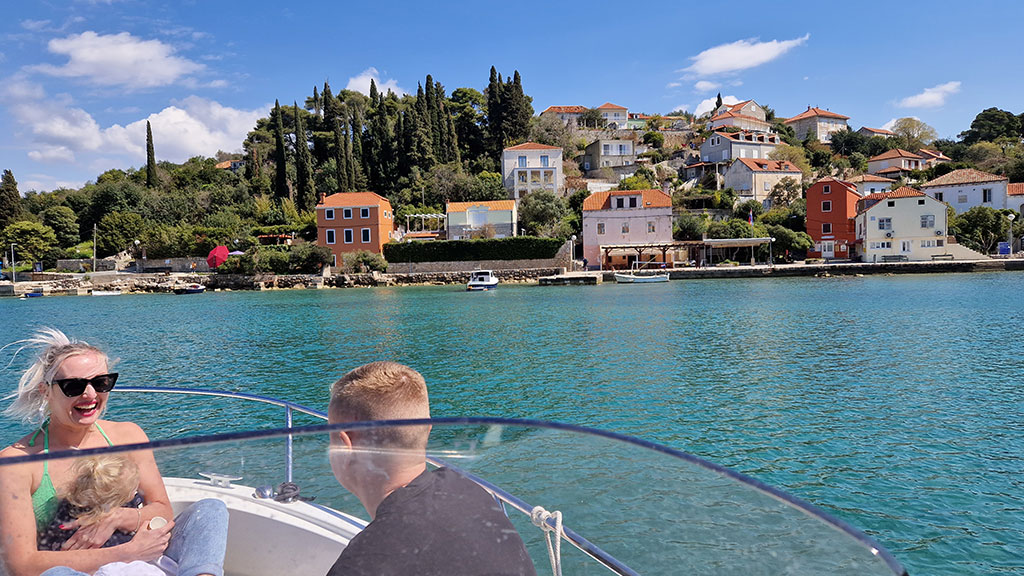 sunset Blue Cave Dubrovnik tour boat with snorkelling