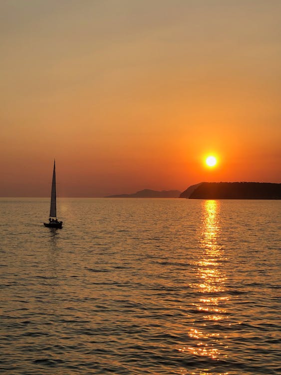 Storms, sunsets & silence: What the sea teaches you?