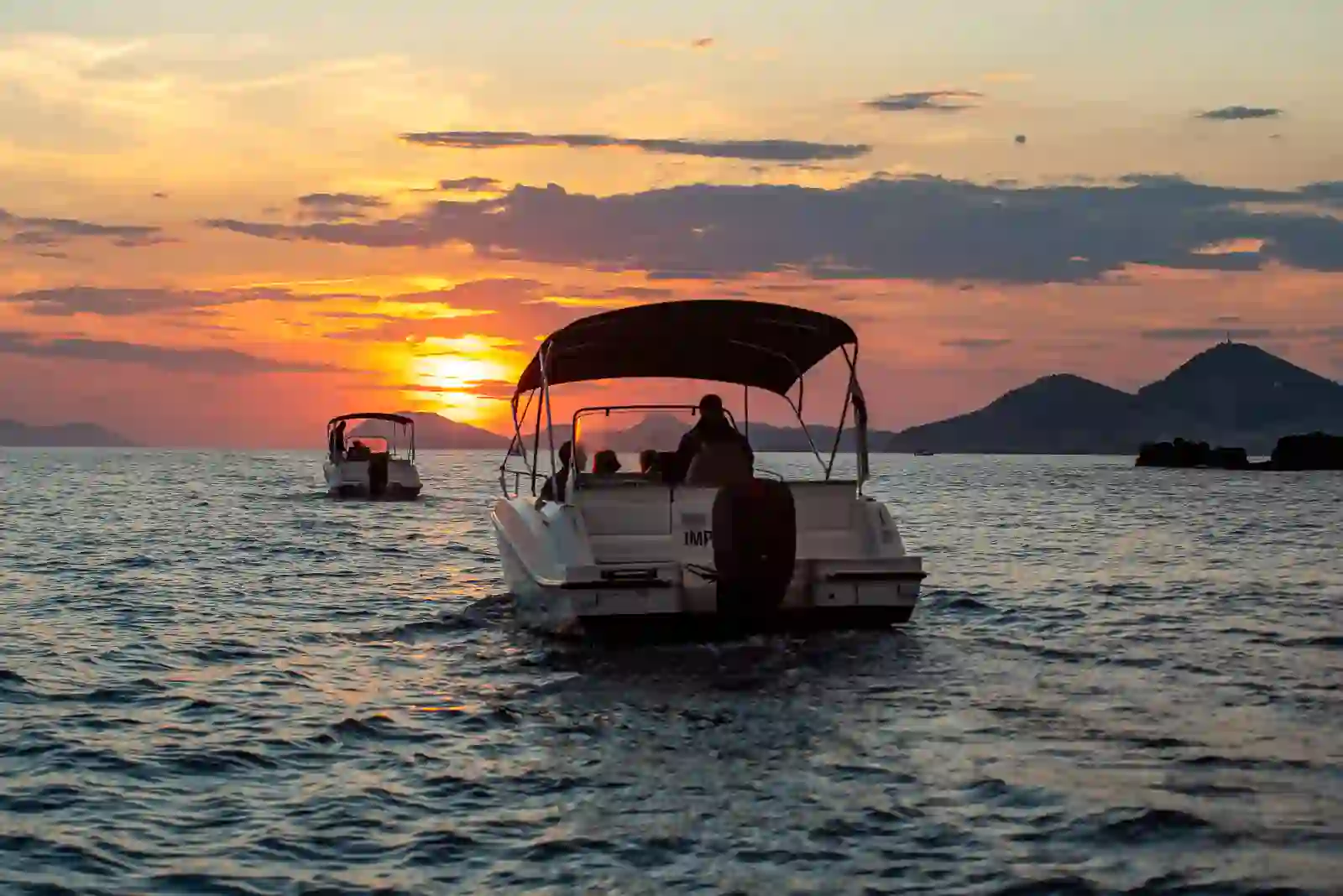 Why Families Choose Boats Over Crowds in Dubrovnik