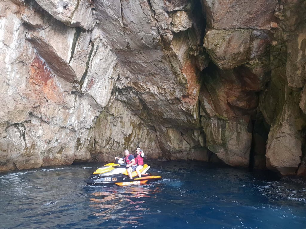 Where Can I Rent a Jet Ski in Dubrovnik, Croatia?