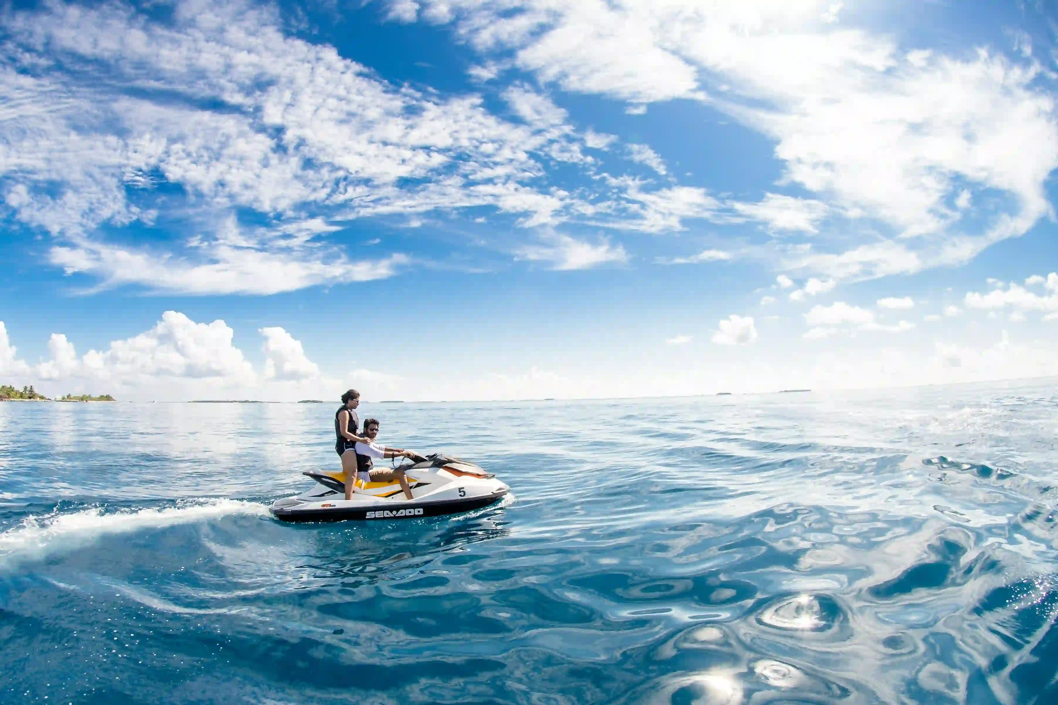 Dubrovnik Jet Ski Tours: Solo vs Group (Mistakes to Avoid)